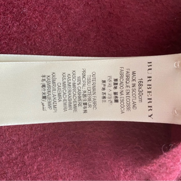 The Burberry Cashmere Scarf - Picture 3 of 3